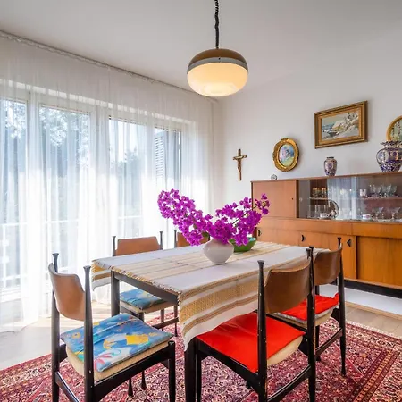 Gorgeous In With Kitchen *